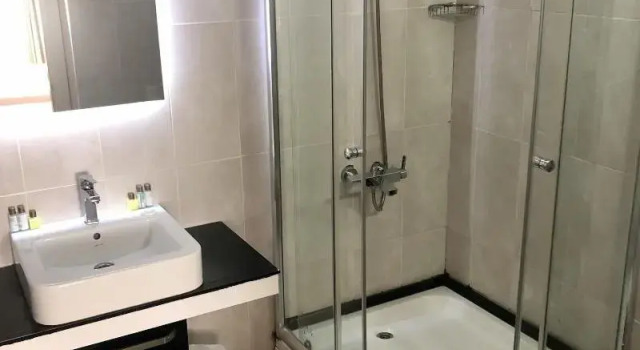 Четырёхместный номер Standard Era Palace Hotel
