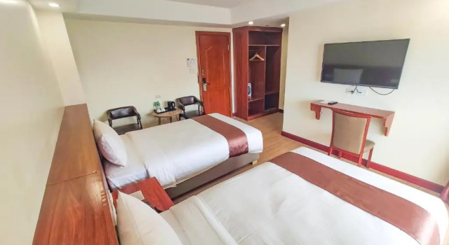 Четырёхместный номер Standard 456 Hotel