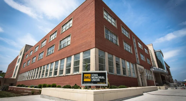 Iowa House Hotel, Rezerwuj Hotel Hotele w Iowa z basenem, Basen