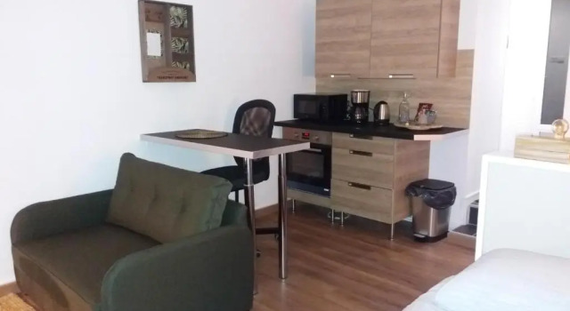 Studio avec terrasse, proche tram, Rezerwuj Hotel Brest 