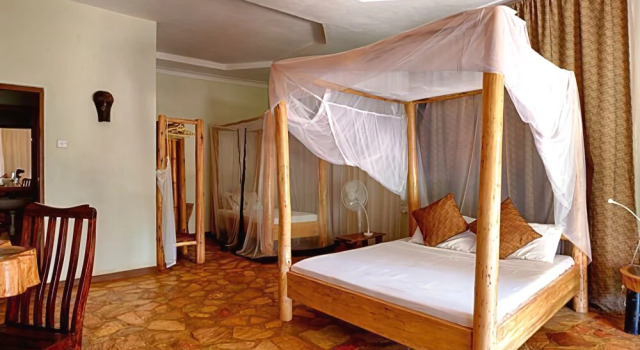 Source Of The Smile Hotel & Guesthouse
