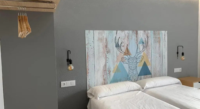 Двухместный номер Deluxe Ciudad de Jaca