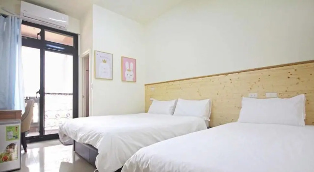 Трёхместный номер Standard 海豐民宿 Haifeng Bed and Breakfast