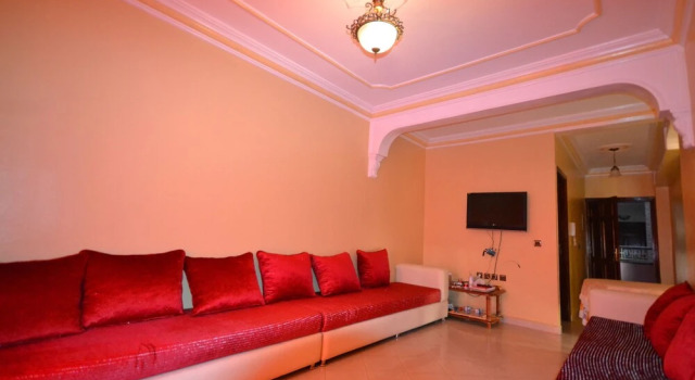 Immeuble Chams Martil, Rezerwuj Apartament Hotele w Tanger-Tetouan z parkingiem, Parking