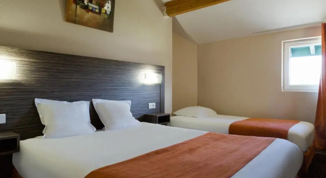 Четырёхместный номер Standard The Originals City, Hôtel L'Acropole