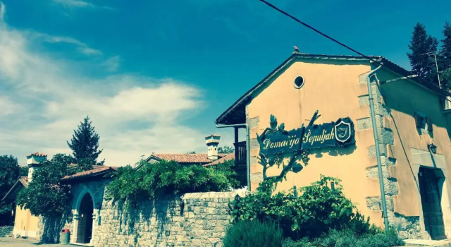Двухместный номер Standard с балконом и с красивым видом из окна Guesthouse Domacija Sajna