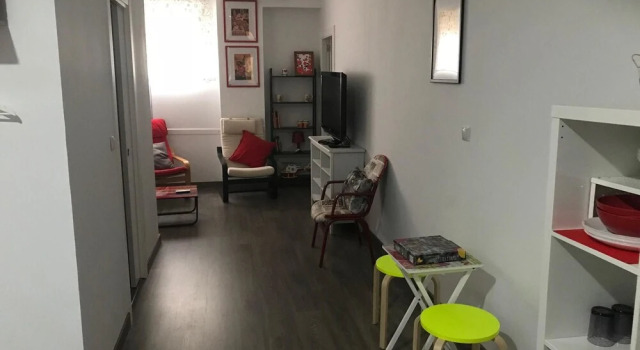 Apartment With one Bedroom in Málaga, With Wifi - 100 m From the Beach, Забронировать Апартаменты/квартира Карретера-де-Кадис Малага, рядом с Здание Табакалера