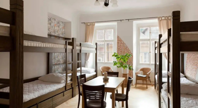 Arpacay Backpackers Hostel, Book Hostel / Vandrerhjem Hostels i Prag, nær Strahov Stadium, Hostel / Vandrerhjem