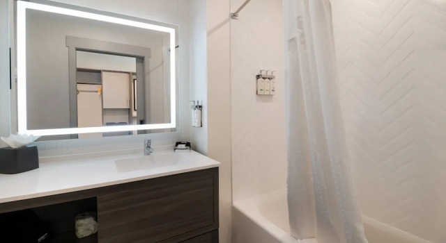 Люкс Holiday Inn & Suites - Mt Juliet Nashville Area by IHG