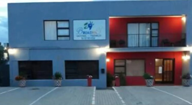 Broadway Tygervalley House, Забронировать Гостевой дом Отели Cape Peninsula с бассейном, Бассейн