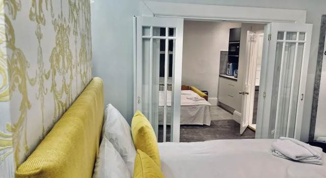 Ashbys Accommodation & Spa hire, Buchen Sie Hotel Southsea Hampshire