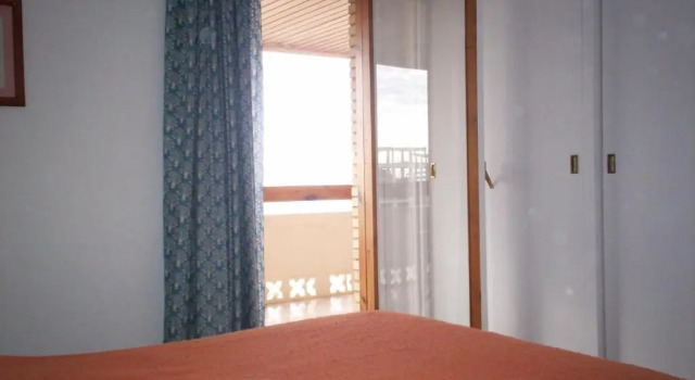 Comfortable Apartment on the 10t Floor With Seesight and Balcony