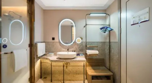 Капсула Mercure Qingdao Downtown