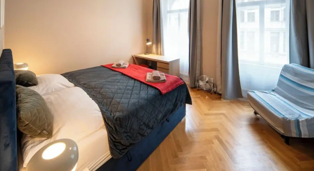 Апартаменты Downtown - Apart Hotel Zborovska