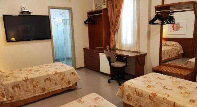 Трёхместный номер Standard Hotel Metrópolis