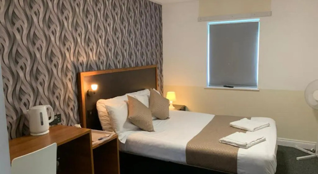 Двухместный номер Standard Imperial Salford Hotel