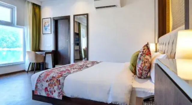 Номер Premium с видом на озеро Hotel Le ROI Lake View koti
