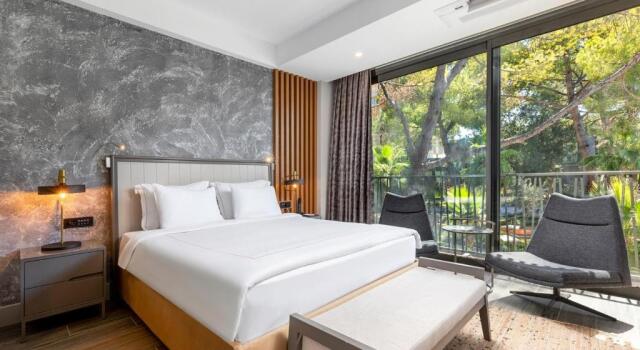 Трёхместный номер Standard с видом на сад Unique Life Style Hotel