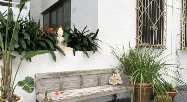 Shorebreak Beach House, Забронировать Отель Отели в центре Сапфир-Бич, в центре