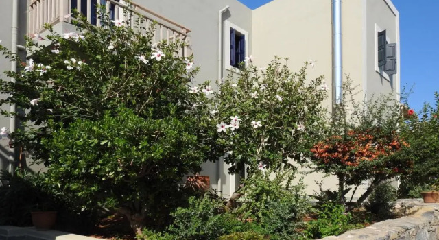 Вилла Standard с частичным видом на море Blue View Villas