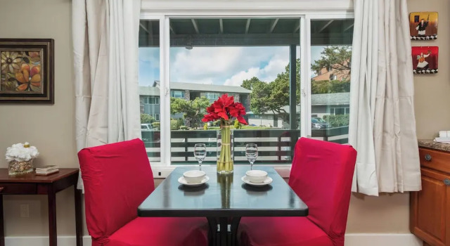 Номер Standard с балконом Ocean Terrace Condominiums