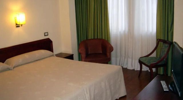 Двухместный номер Standard Hotel Compostela Vigo
