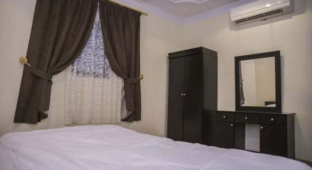 Al Eairy Furnished Apartments Qassim 1