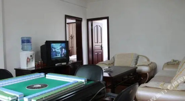 Chayuan Hotel, Buchen Sie Hotel Enle Yunnan