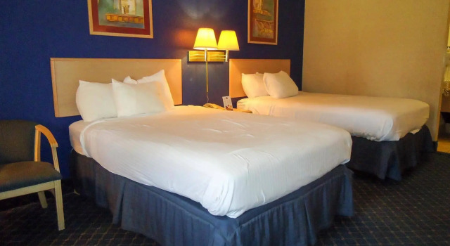 Dreamland Inn, Boek Hotel Hotels in Missouri met zwembad, Zwembad