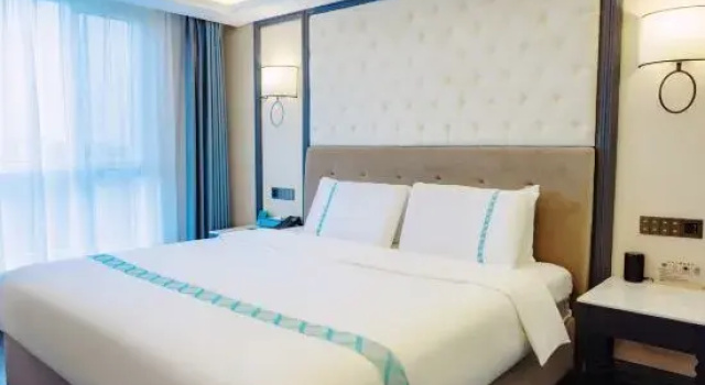 Двухместный люкс Deluxe Xana Hotelle Hotel (Mudanjiang Jiangnan Municipal Government)