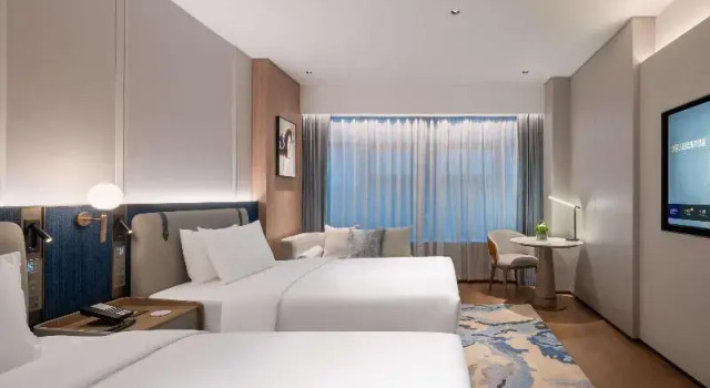 Номер Deluxe NOVOTEL Zhoushan Luting