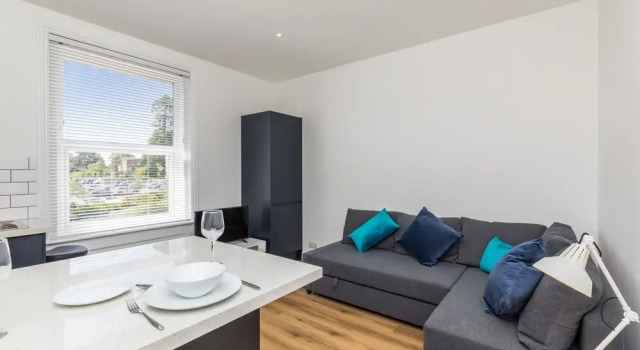 Hazelgrove Apartment | By Huluki Sussex Stays, Забронировать Апартаменты/квартира Апартаменты Исторического графства Суссекса, Апартаменты/квартира