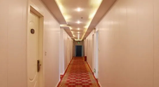 Xiangfu Hotel