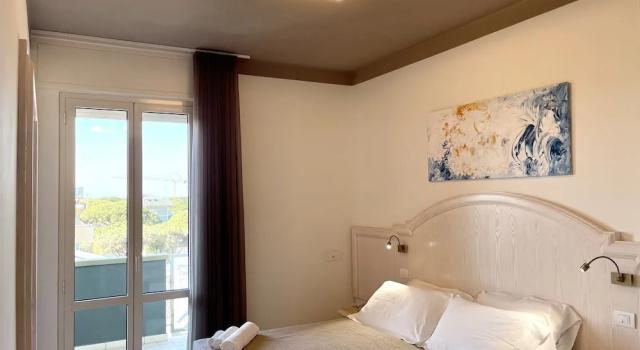 Трёхместный номер Standard с видом на бассейн Brasil Seaview Hotel