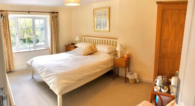 Двухместный номер Standard с видом на сад Lynwood House Bed and Breakfast