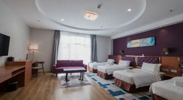 Номер Deluxe Grand InHotel Kota Kinabalu
