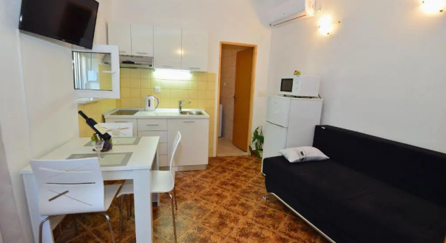 Apartments Veky 3