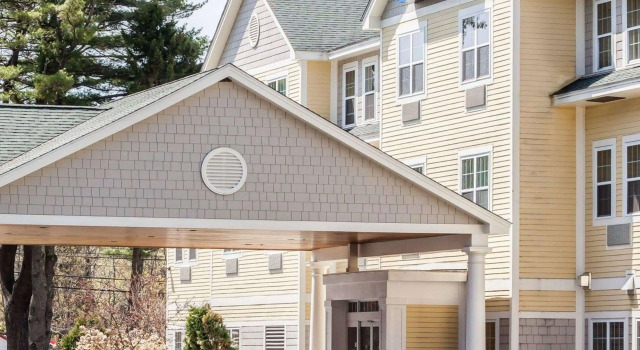 Comfort Inn & Suites Scarborough, Book Hotel Hoteller i Portland med pool, Swimmingpool