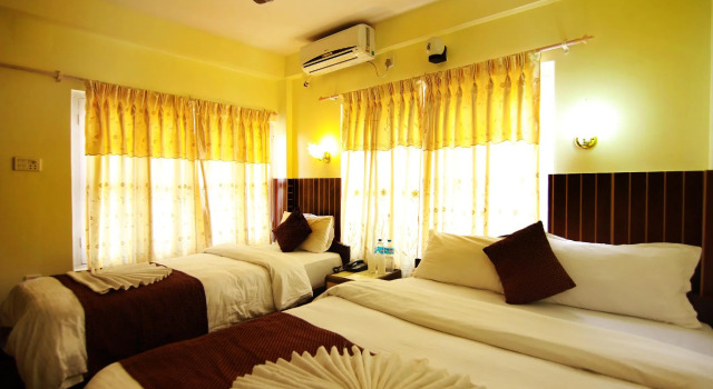 Номер Deluxe Hotel Himalayan Inn