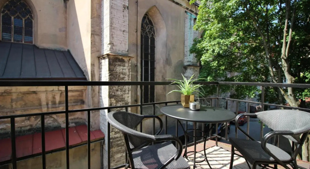 Tallinn City Apartments 2 bedroom & 2 bathroom luxury property with balcony in Old Town