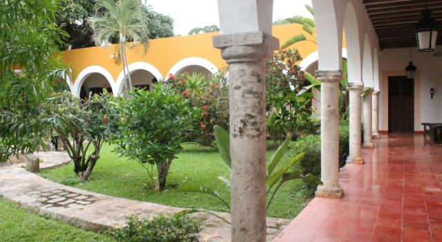 Hacienda Blanca Flor, Book Hotel Hotels in Hecelchakan with Breakfast, Breakfasts