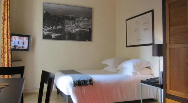 Paris Appartements Services - Les Appartements du Marais, Забронировать Апартаменты/квартира Париж Иль-де-Франс, рядом с Станция метро Rambuteau