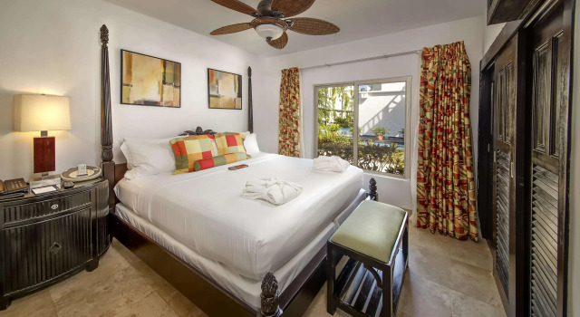 Las Terrazas Resort, Book Resort Hotels in Belize Province with Breakfast, Breakfasts
