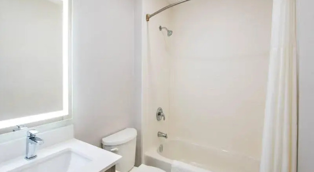 Номер Standard Quality Inn