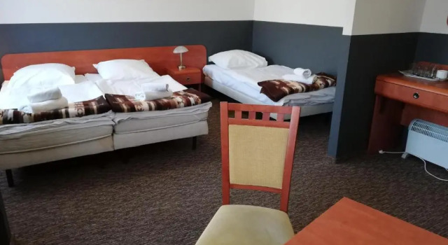 Bristol Residence, Prenota Hotel Bytom 