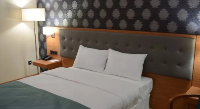 Çınarpark Otel, Varaa Hotelli Hotellit Marmara-alue pysäköinnillä, Pysäköinti