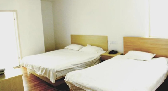 Yuejia Express Hotel, Забронировать Отель Отели Сучжоу с парковкой, Парковка