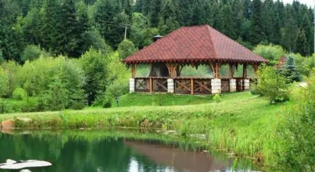 Садиба Панська, Prenota Hotel Plavie 