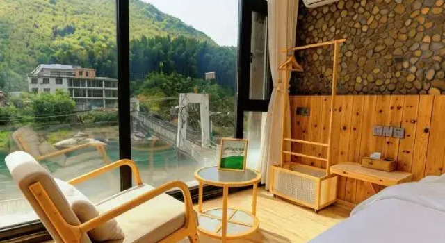 Люкс Deluxe Zhiyou Yijian Guesthouse