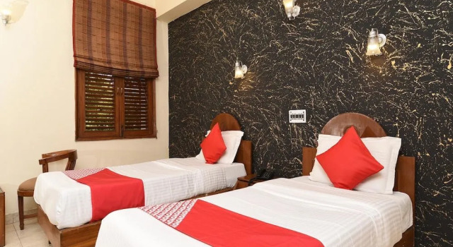 Kapur Guest House